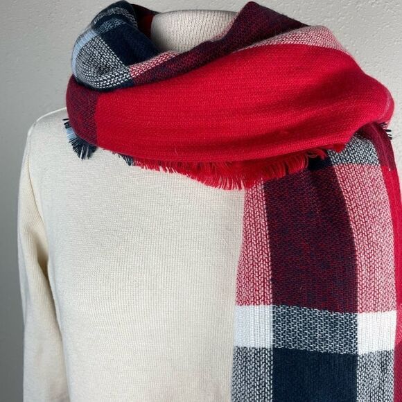 Collections Eighteen Plaid Scarf EUC - Picture 2 of 5